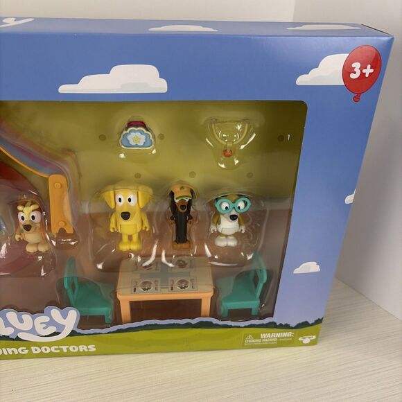 Bluey Playing Doctors Playset 3+ Bluey, Bingo Lucky Snickers & Honey NEW - Picture 6 of 8